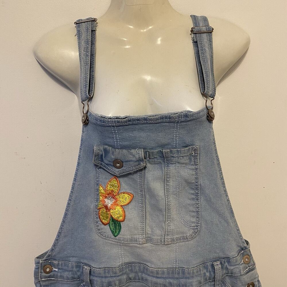 Y2K No Boundaries BlueDenim Bib Overall Shorts Girl Women Junior XL Embroidery - Picture 6 of 8